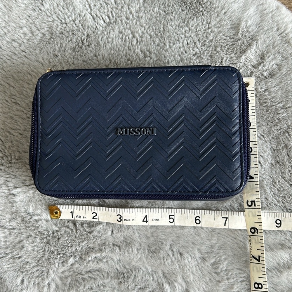 Missoni X Delta One Amenity Case - Picture 2 of 7